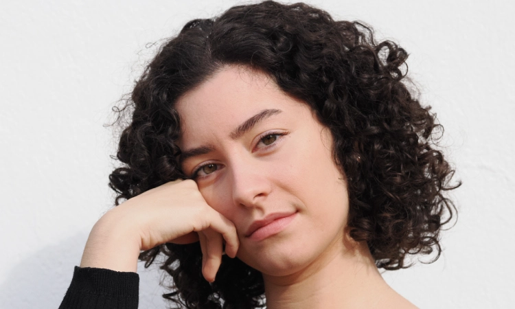 Ariadna Mata: promeses pop i folk que canten la complexitat de l’amor